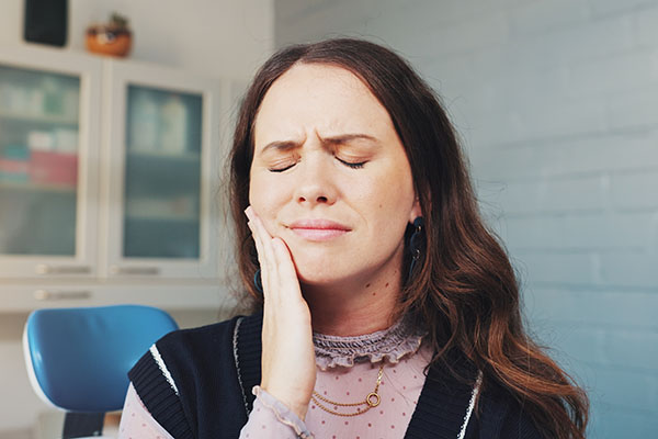 Seeing An Emergency Dentist For A Mouth Sore